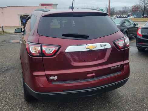 Used 2016 Chevrolet Traverse LT image 4