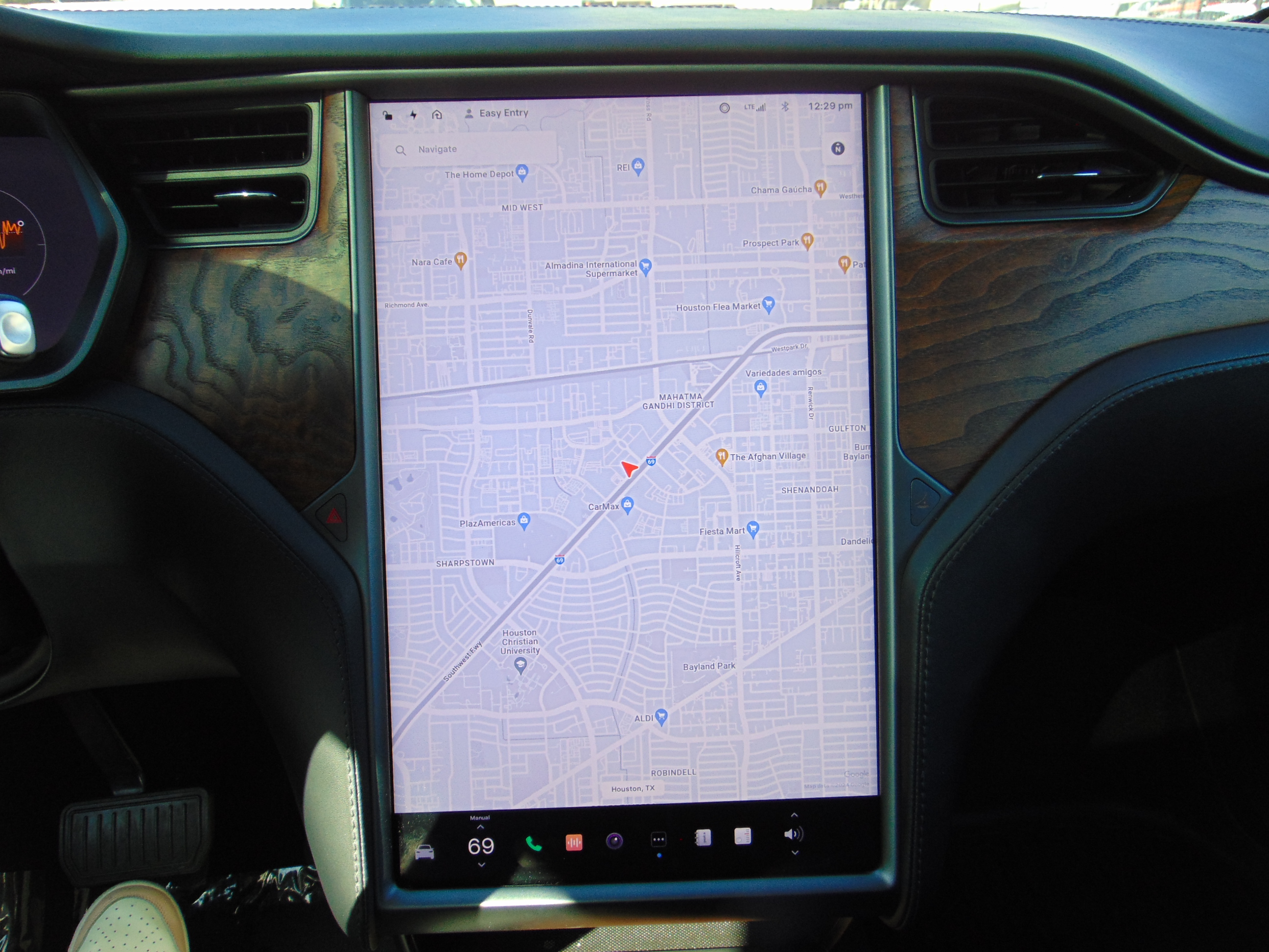 Used 2019 Tesla Model X Long Range AWD/4WD image 13