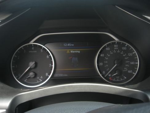 Used 2016 Nissan Murano AWD image 10