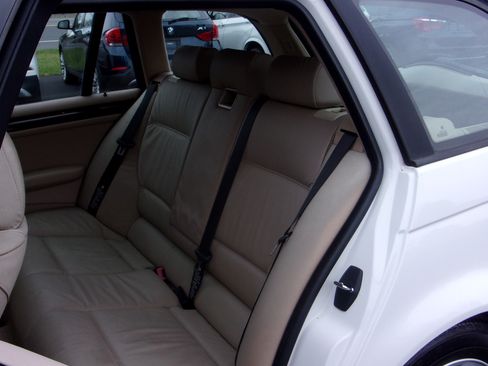 Used 2000 BMW 323i image 26