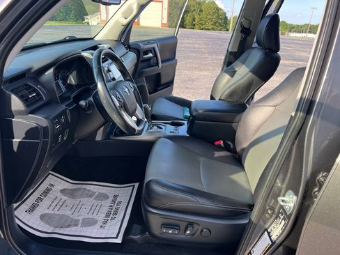Used 2018 Toyota 4Runner 4WD SR5 Premium 4.0L 6-Cyl SUV image 13
