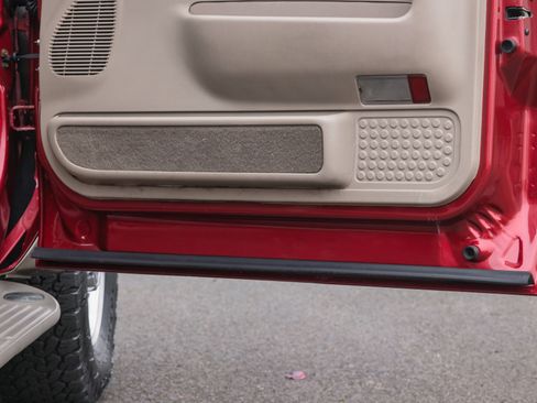 Used 2003 Ford Excursion Eddie Bauer image 37