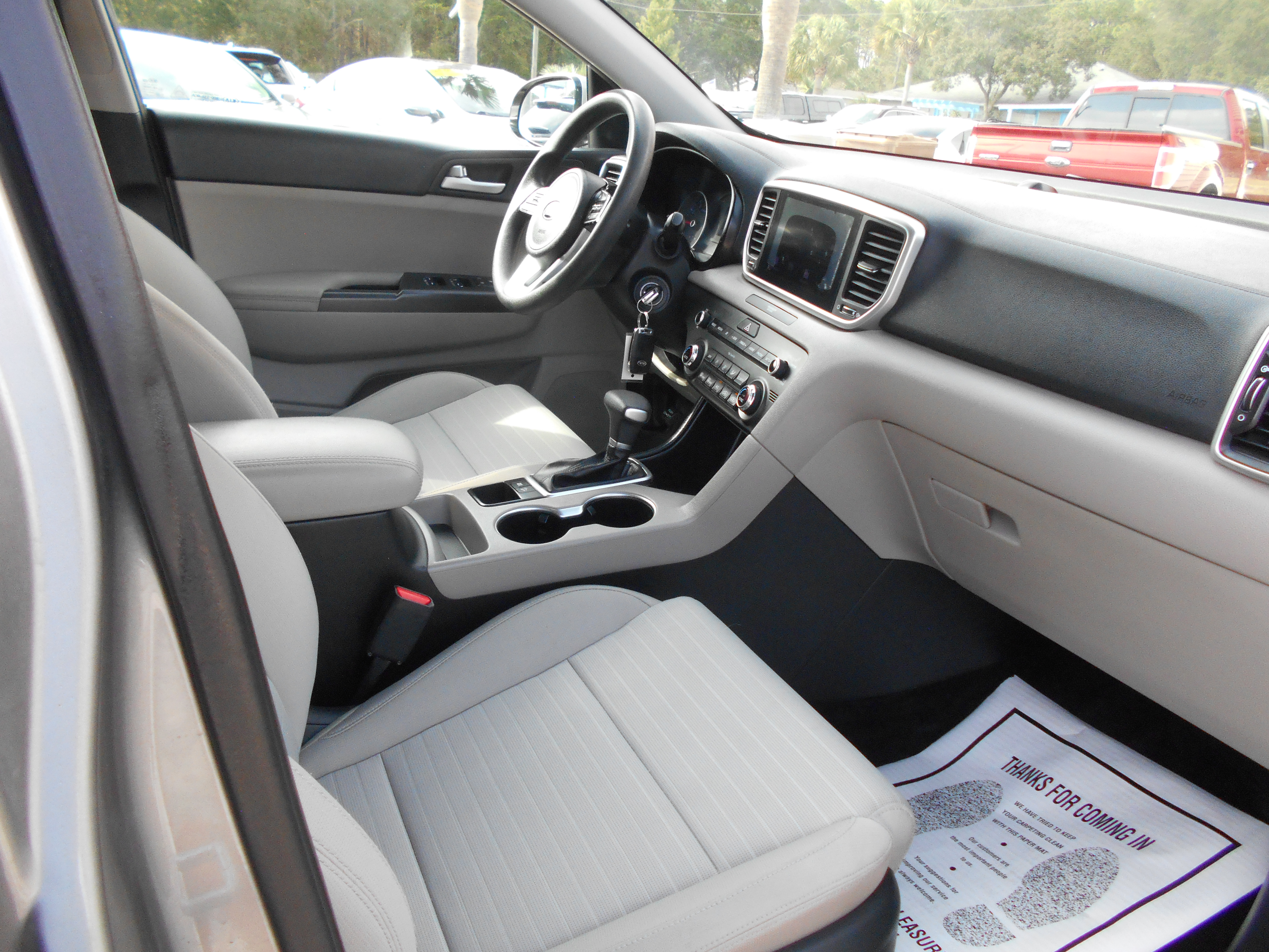 Used 2020 Kia Sportage LX FWD image 10