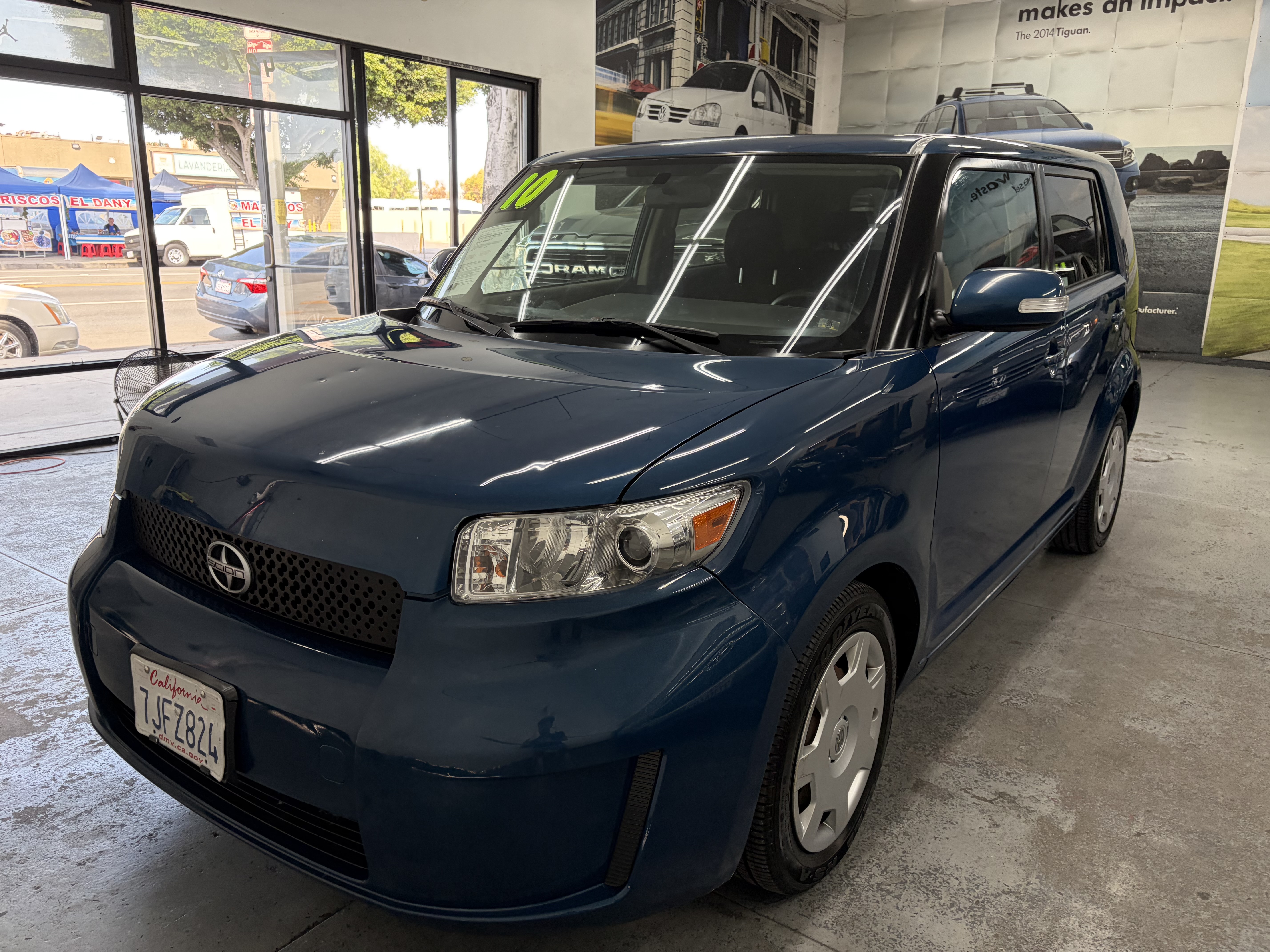 Used 2010 Scion xB UNAVAIL FWD image 2