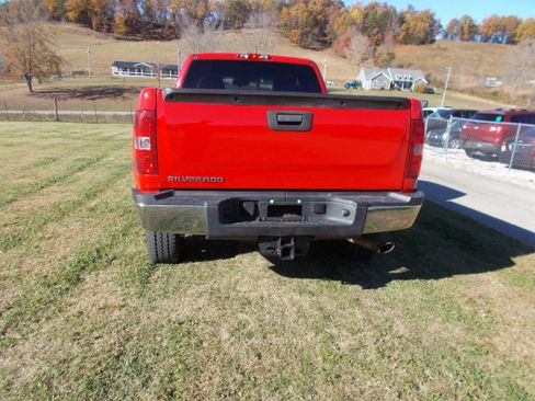 Used 2013 Chevrolet Silverado 2500 LT image 3