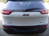Used 2016 Jeep Cherokee Latitude image 5