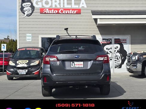 Used 2018 Subaru Outback 2.5i Limited image 6