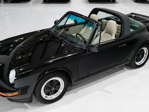 Used 1987 Porsche 911 Targa RWD image 21