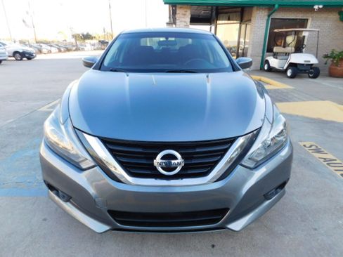 Used 2018 Nissan Altima 2.5 SR image 3