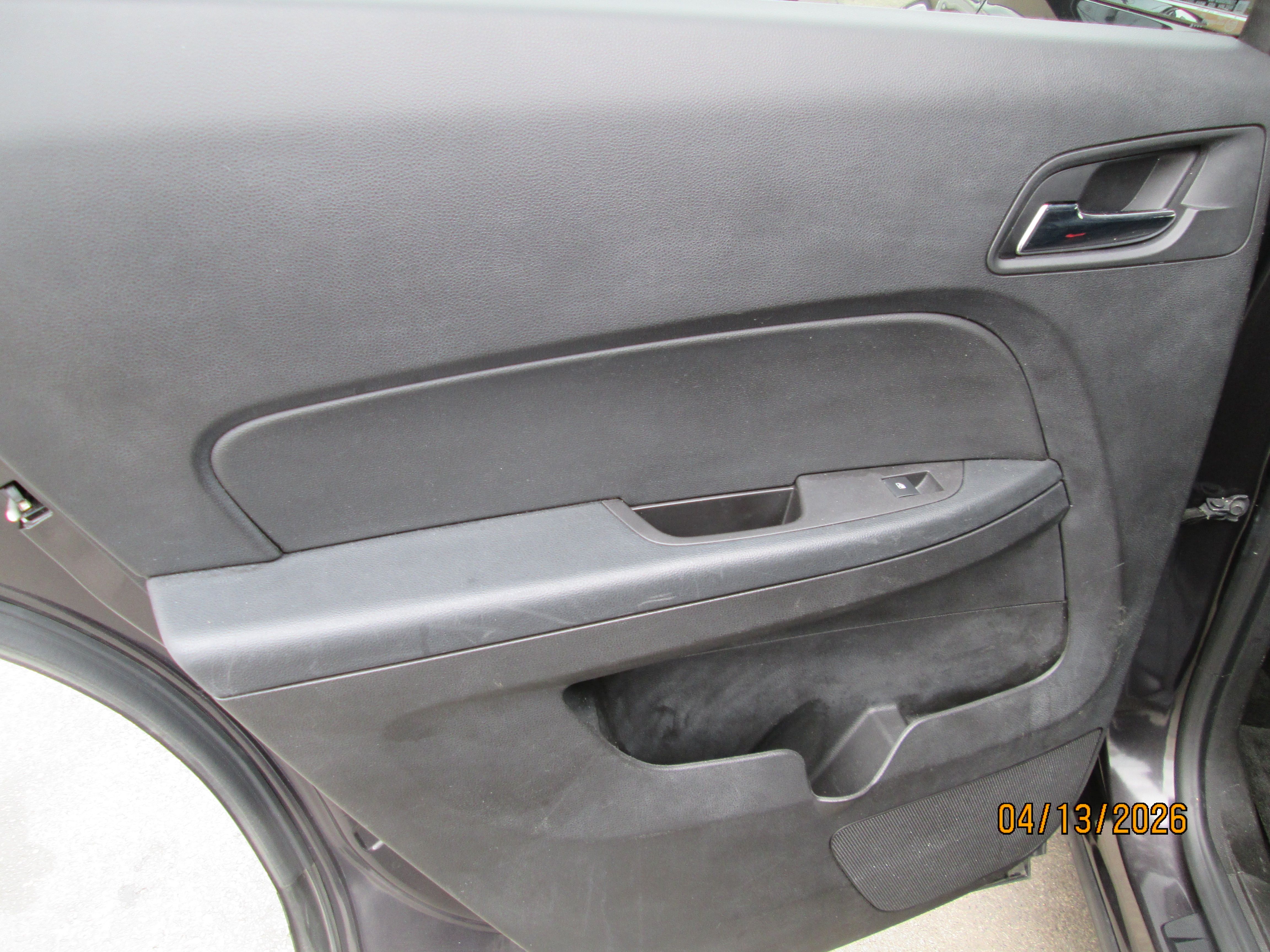 Used 2014 Chevrolet Equinox LTZ AWD/4WD image 13