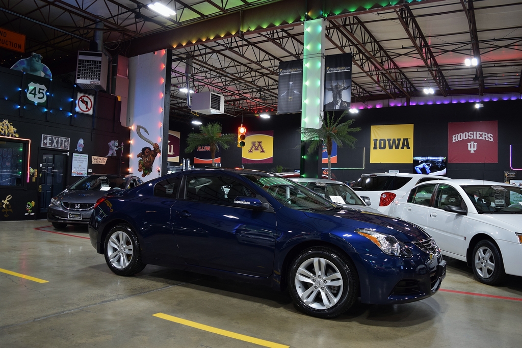 Used 2011 Nissan Altima 2.5 S Coupe FWD image 7