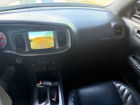 Used 2019 Dodge Charger SRT Hellcat RWD image 10