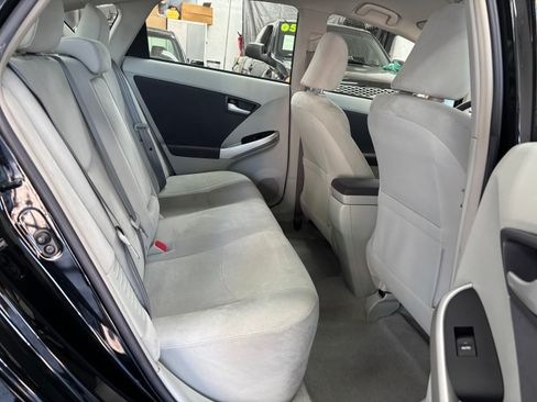 Used 2010 Toyota Prius Two image 15