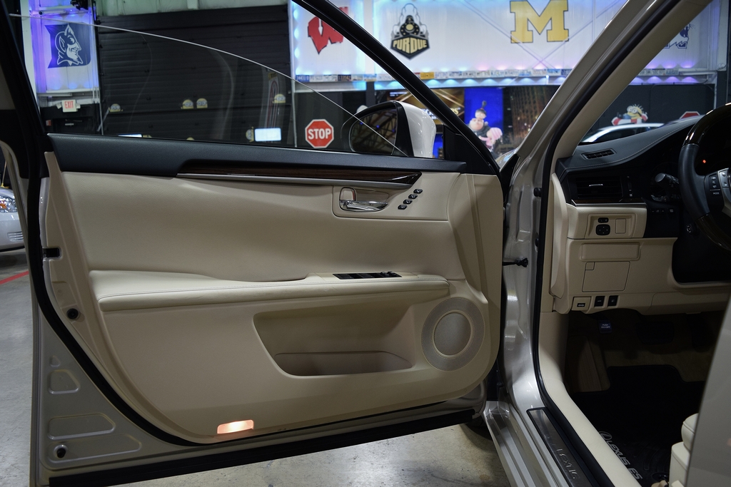 Used 2015 Lexus ES 350 Premium FWD image 31