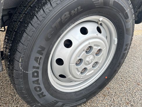 Used 2021 RAM ProMaster 2500 image 14