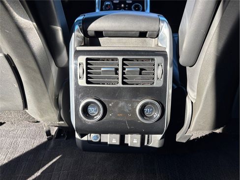 Used 2019 Land Rover Range Rover Sport HSE image 43