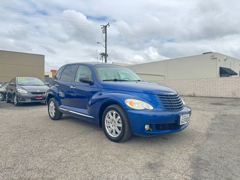 Used 2008 Chrysler PT Cruiser Touring Turbo Hatchback FWD image 11