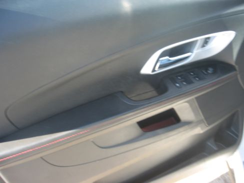 Used 2014 Chevrolet Equinox LS image 8