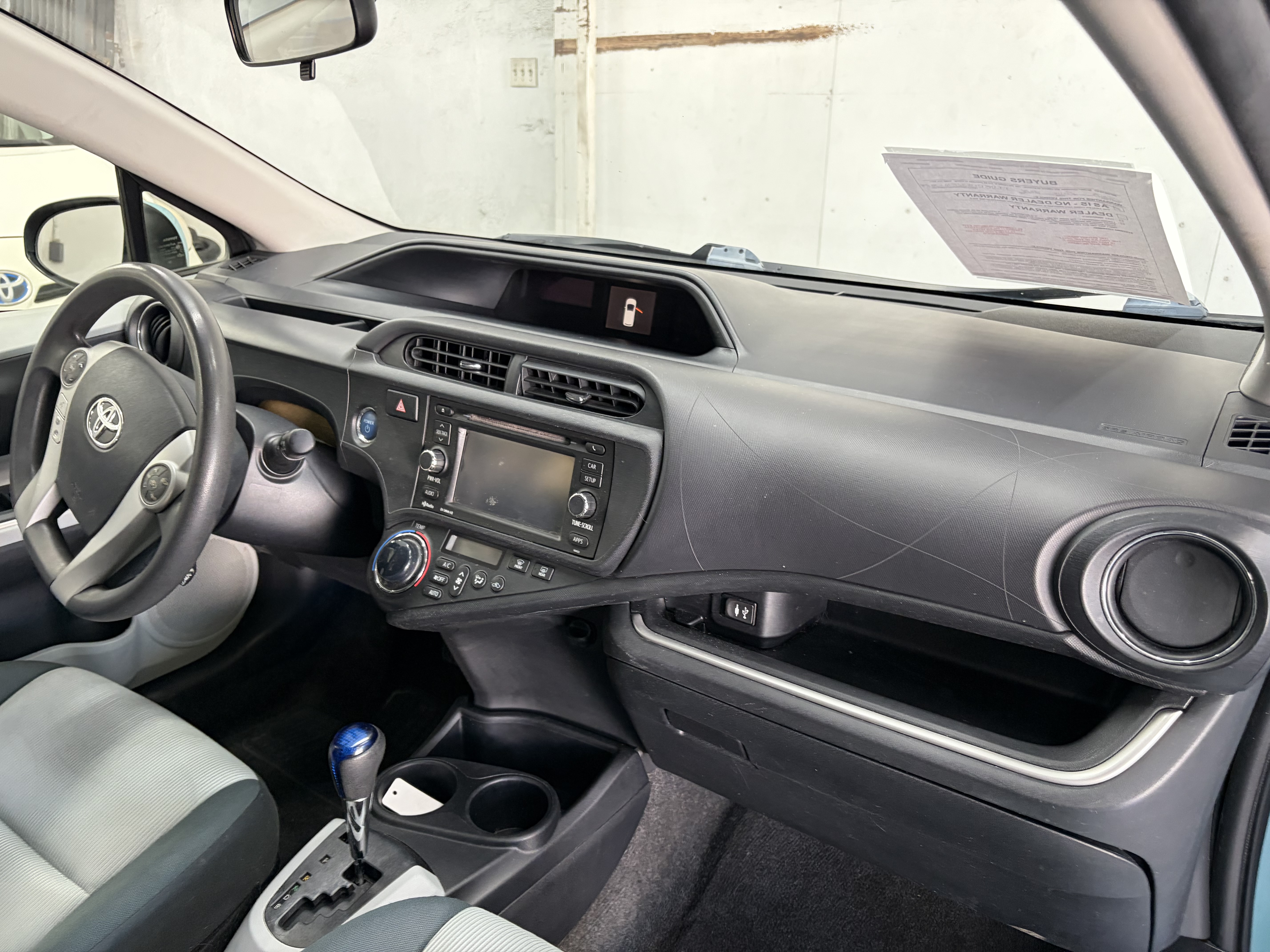 Used 2014 Toyota Prius C Three FWD image 17