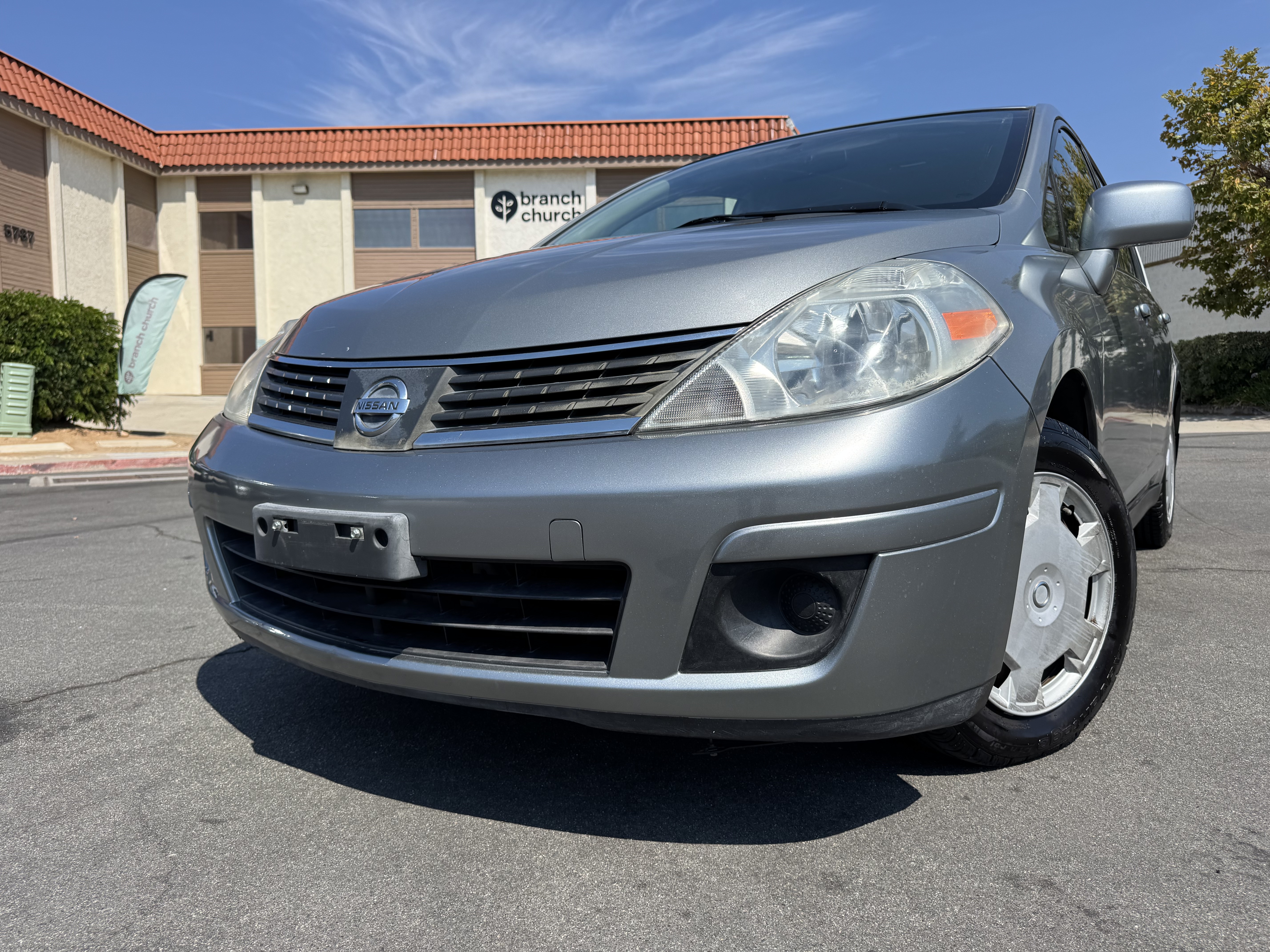 Used 2007 Nissan Versa S FWD image 5