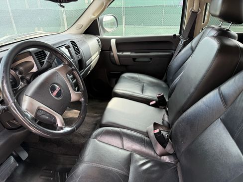 Used 2010 GMC Sierra 1500 SLT image 10