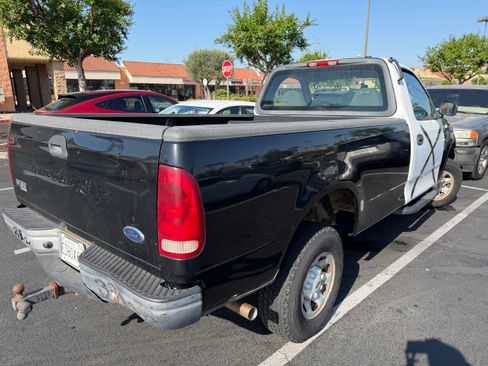 Used 2004 Ford F150 4x4 Regular Cab Heritage image 2