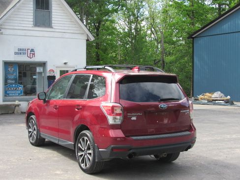 Used 2017 Subaru Forester 2.0XT Premium AWD/4WD image 5