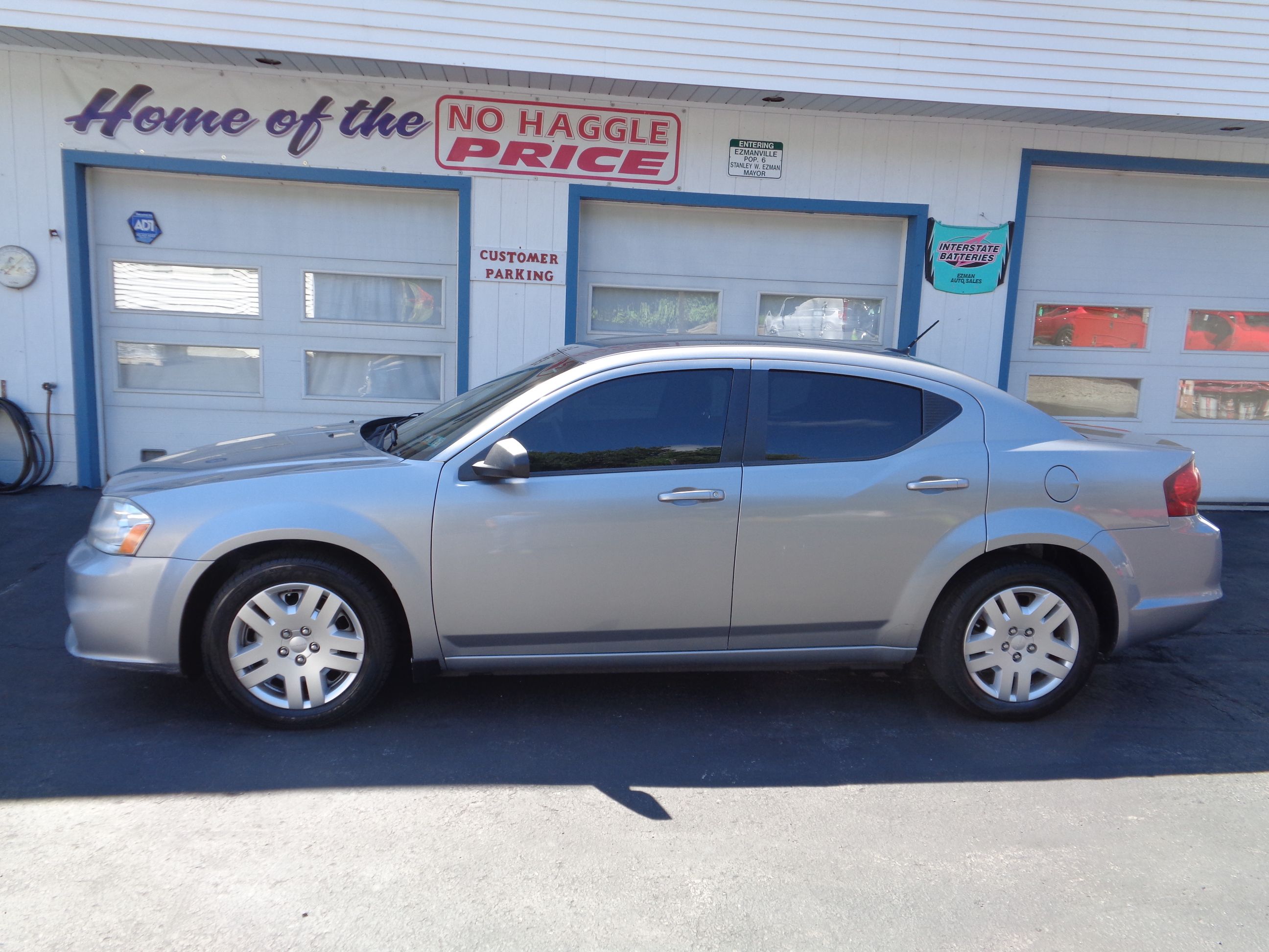 Used 2013 Dodge Avenger SE FWD image 3