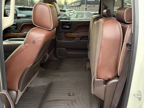 Used 2014 Chevrolet Silverado 1500 High Country image 15