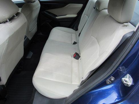 Used 2017 Subaru Impreza 2.0i Premium Sedan AWD/4WD image 14