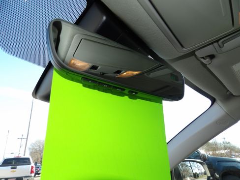 Used 2017 Toyota RAV4 Limited image 14