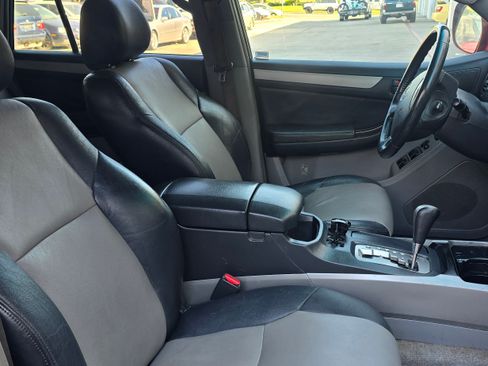 Used 2005 Toyota 4Runner Sport image 22