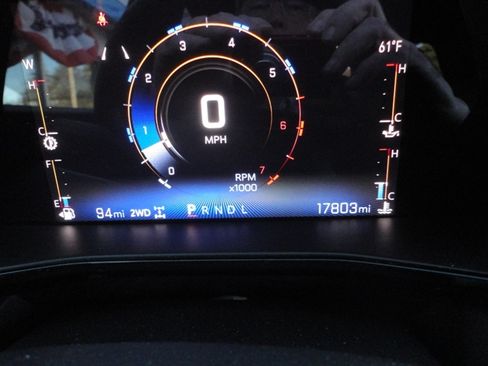 Used 2023 Chevrolet Colorado LT image 18