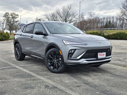 New 2026 Buick Envista Sport Touring image 2