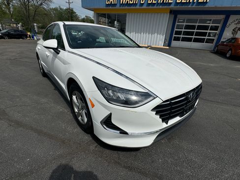 Used 2022 Hyundai Sonata SE FWD image 5