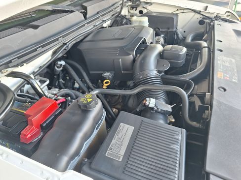 Used 2011 Chevrolet Silverado 1500 LTZ Z71 image 9