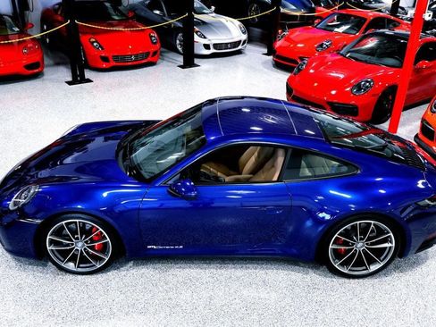 Used 2024 Porsche 911 Carrera 4S image 9