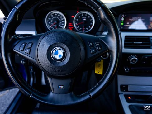Used 2008 BMW M5 image 36