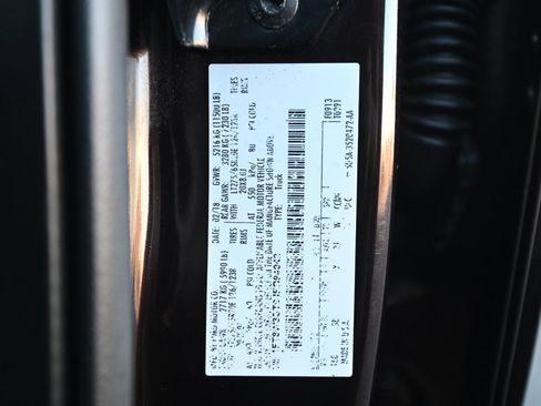 Used 2018 Ford F350 Lariat image 31