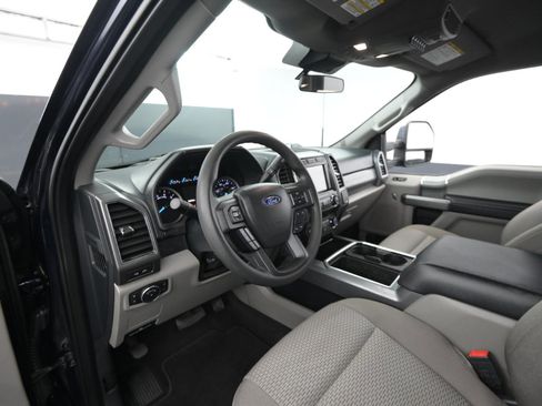 Used 2022 Ford F250 XLT image 34