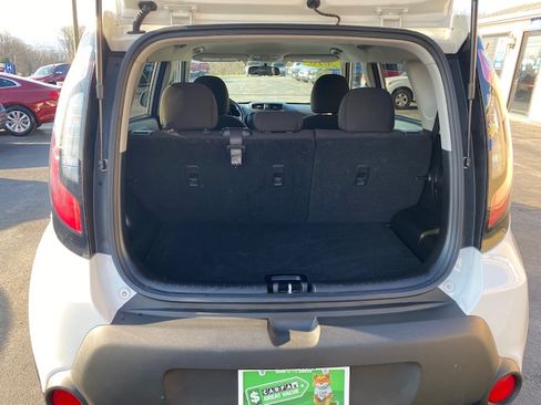 Used 2016 Kia Soul image 18