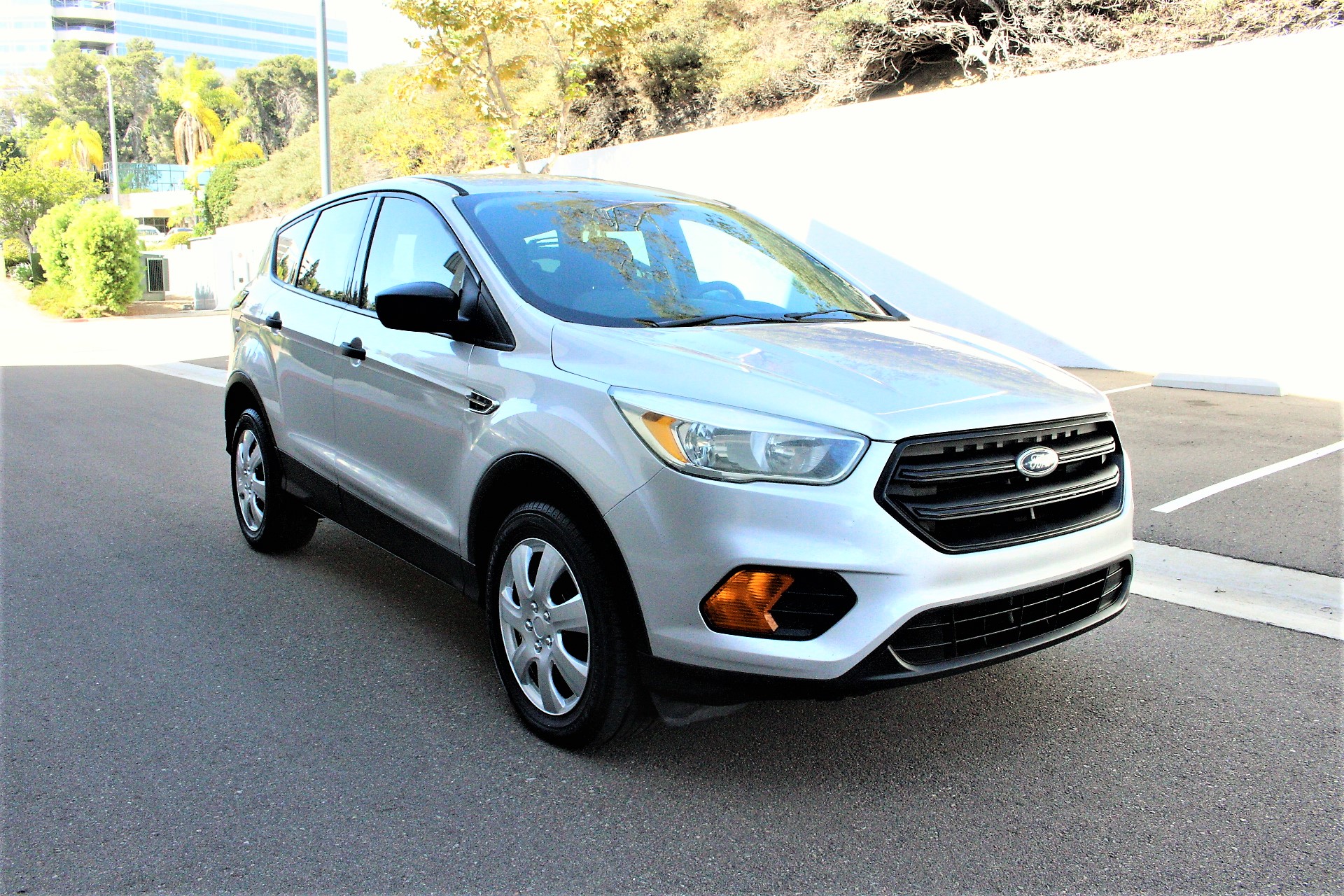 Used 2017 Ford Escape FWD S image 2