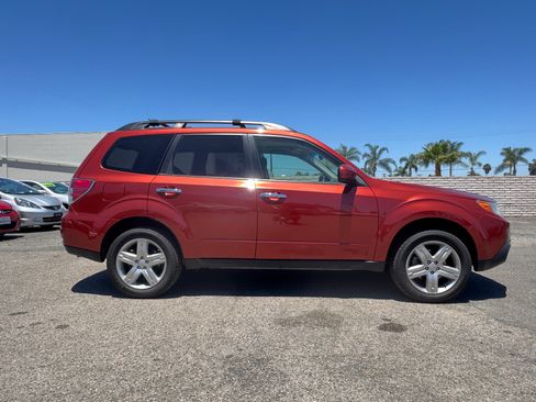 Used 2010 Subaru Forester 2.5X Premium AWD/4WD image 10