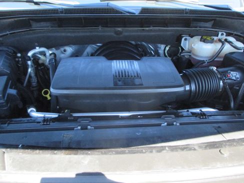 Used 2023 Cadillac Escalade Platinum Sport image 25