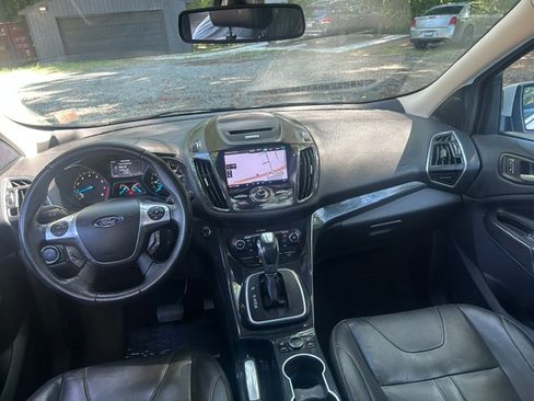 Used 2013 Ford Escape FWD Titanium image 20