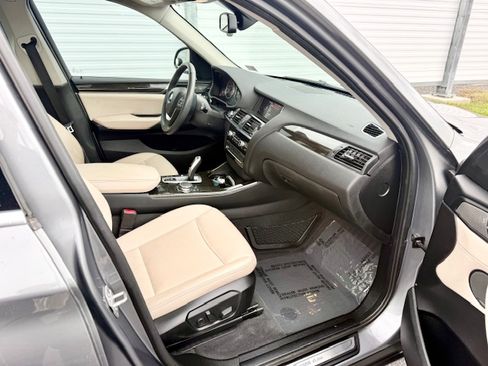 Used 2016 BMW X3 xDrive28d image 9