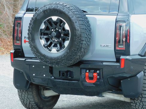 Used 2025 GMC Hummer EV 3X image 14