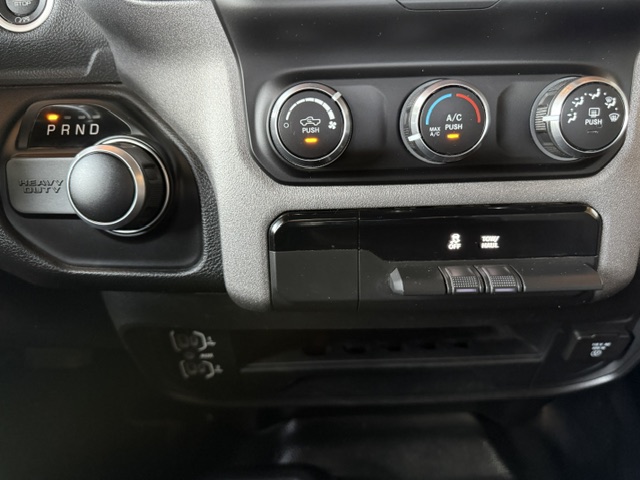 Used 2023 RAM 2500 4x4 Crew Cab Tradesman image 14