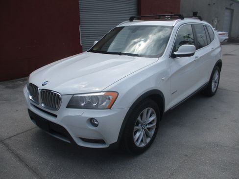Used 2014 BMW X3 xDrive28i image 9
