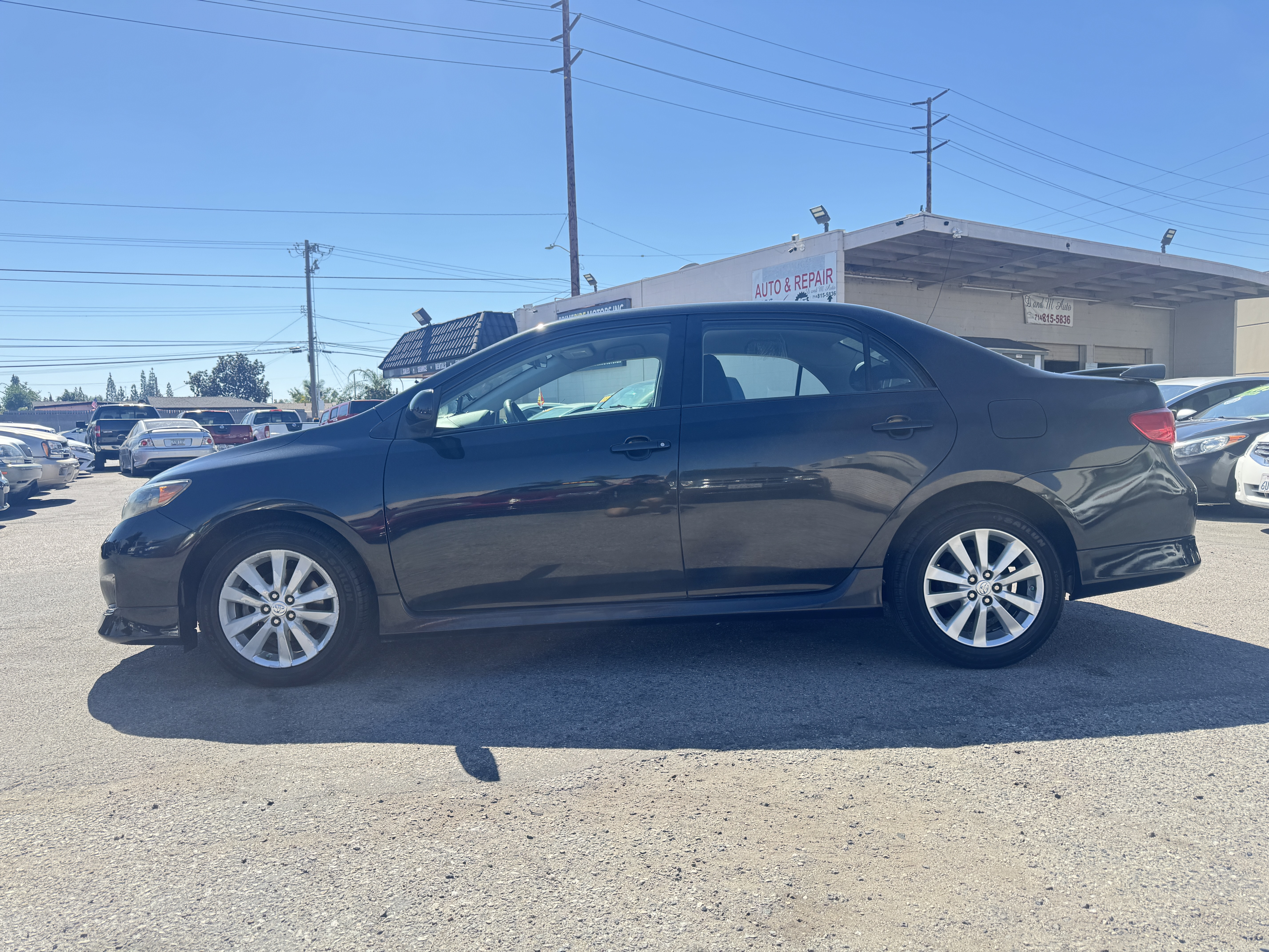 Used 2010 Toyota Corolla S FWD image 4